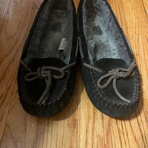Women's Black Moccasin Slippers